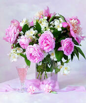 Без бренда «Нежный букетик с розами и настойка» в Череповце